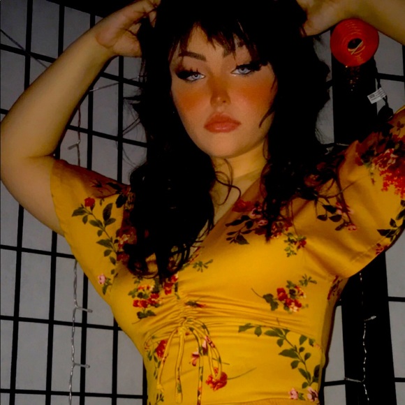 floral spring shirt - Picture 4 of 4